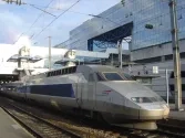 6960-TGV_train_in_Rennes_station_DSC08944.jpg